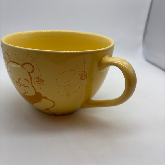 Disney Store Winnie the Pooh Hunny Large Yellow Ceramic Coffee Mug - Picture 7 of 14